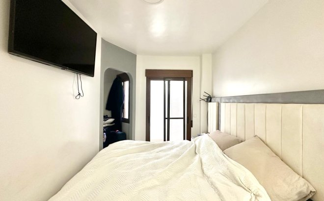 Herverkoop - Appartement -
Torrevieja