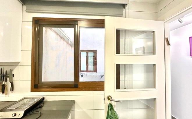 Herverkoop - Appartement -
Torrevieja