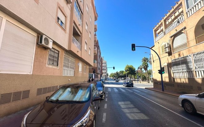 Resale - Penthouse -
Torrevieja - Acequion