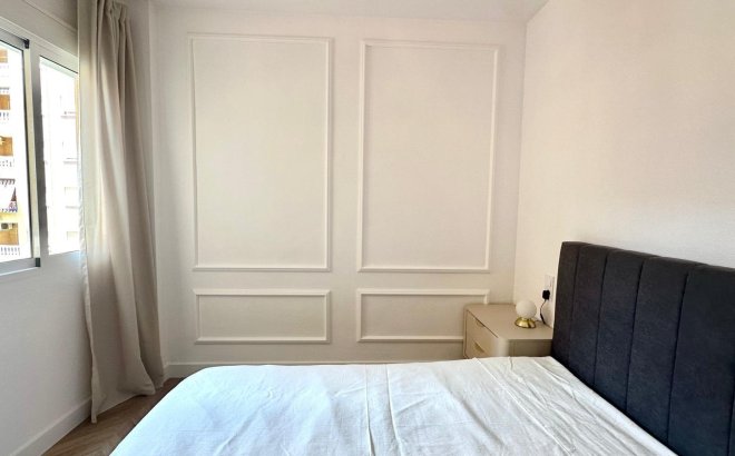 Resale - Apartment -
Torrevieja - Centro