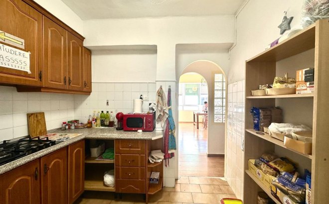 Resale - Apartment -
Torrevieja - Estacion De Autobuses