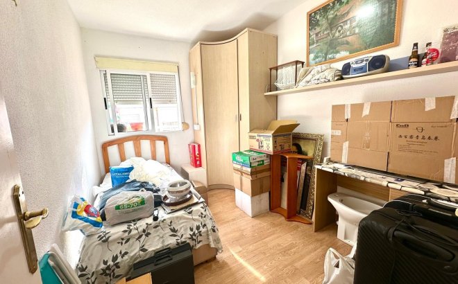 Resale - Apartment -
Torrevieja - Estacion De Autobuses