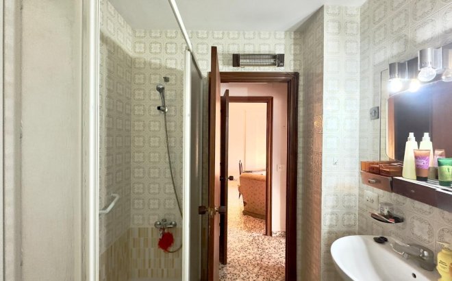 Herverkoop - Appartement -
Torrevieja