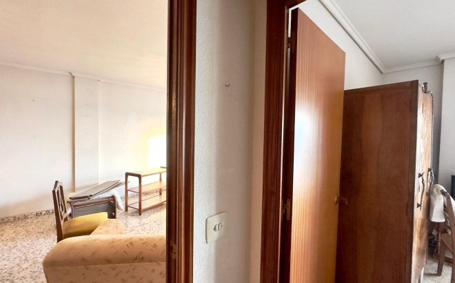 Herverkoop - Appartement -
Torrevieja