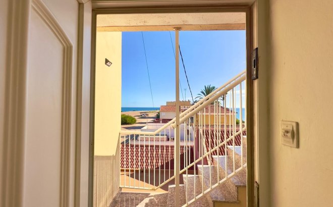 Resale - Apartment -
Torrevieja - Zona Los Frutales