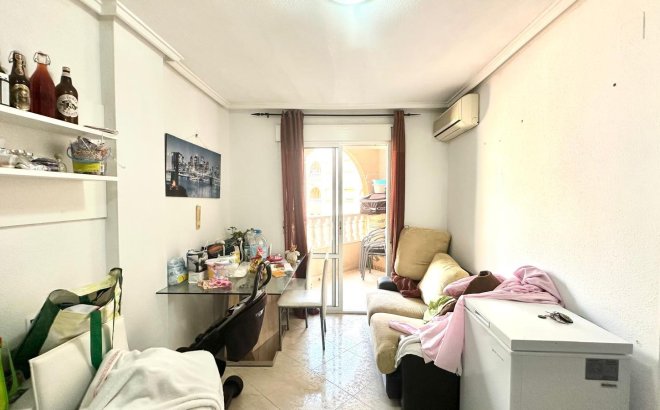 Resale - Apartment -
Torrevieja - Estacion De Autobuses