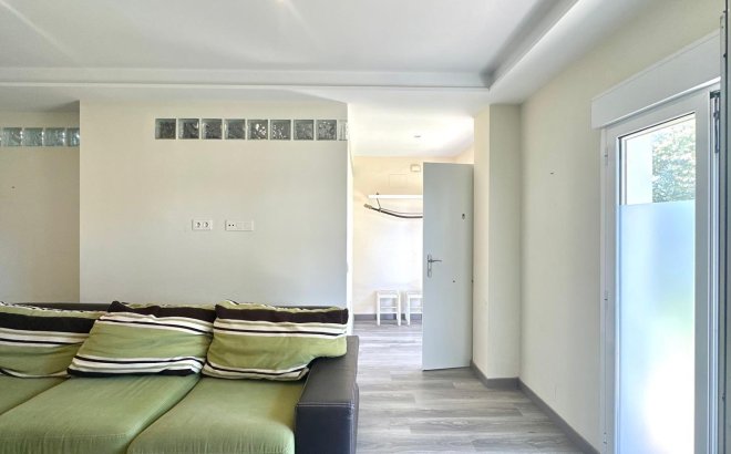 Resale - Apartment -
Orihuela Costa - Altos De Campoamor