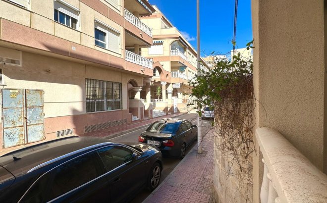 Herverkoop - Appartement -
Torrevieja - La Mata Pueblo