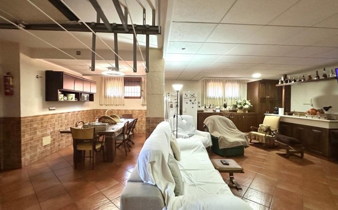 Resale - Town House -
Torrevieja - La Siesta