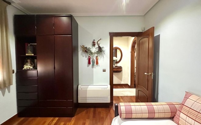 Resale - Town House -
Torrevieja - La Siesta