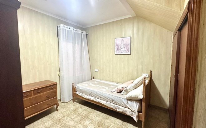 Herverkoop - Town House -
Torrevieja - Playa del Cura