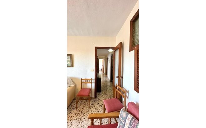 Resale - Apartment -
Torrevieja - Punta Prima