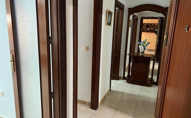 Resale - Apartment -
Torrevieja - Playa del Cura