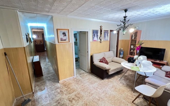 Resale - Apartment -
Torrevieja
