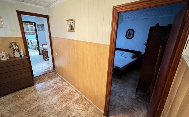 Resale - Apartment -
Torrevieja