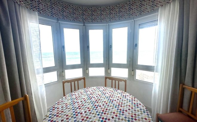 Resale - Apartment -
Torrevieja - Centro