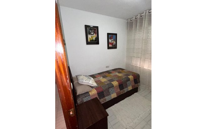 Resale - Town House -
Torrevieja - Centro