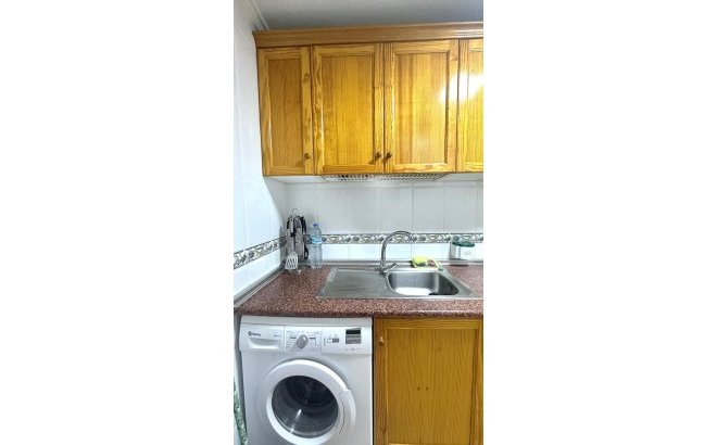 Resale - Apartment -
Torrevieja - Acequion