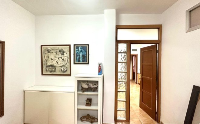 Resale - Apartment -
Torrevieja