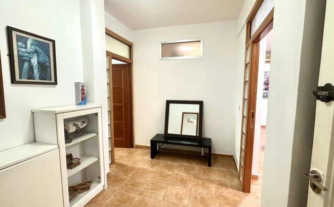 Resale - Apartment -
Torrevieja