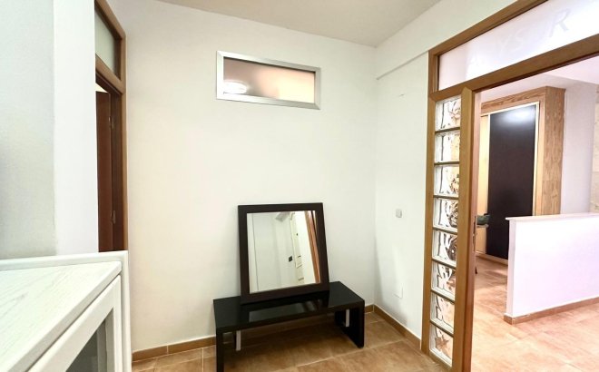 Resale - Apartment -
Torrevieja