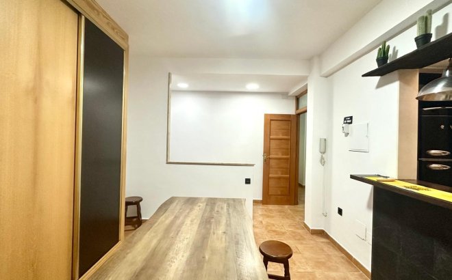 Resale - Apartment -
Torrevieja