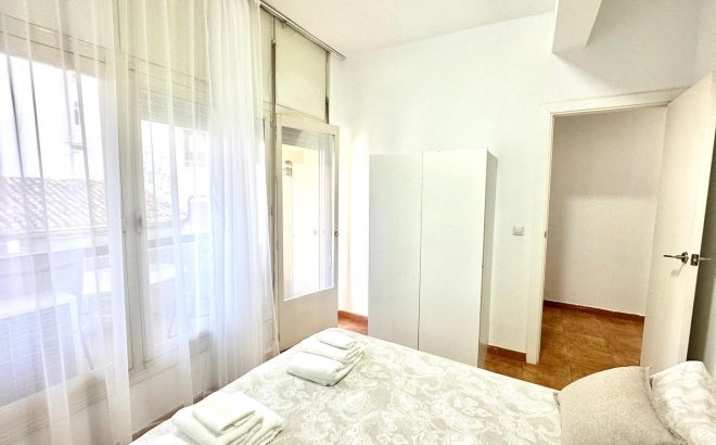 Resale - Apartment -
Torrevieja