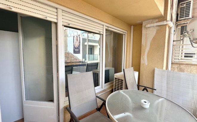 Resale - Apartment -
Torrevieja