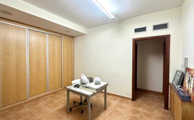 Resale - Apartment -
Torrevieja