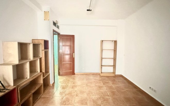 Resale - Apartment -
Torrevieja