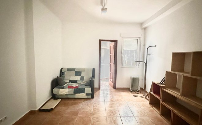 Resale - Apartment -
Torrevieja