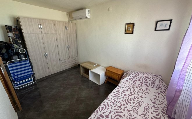 Resale - Apartment -
Torrevieja - Playa del Cura