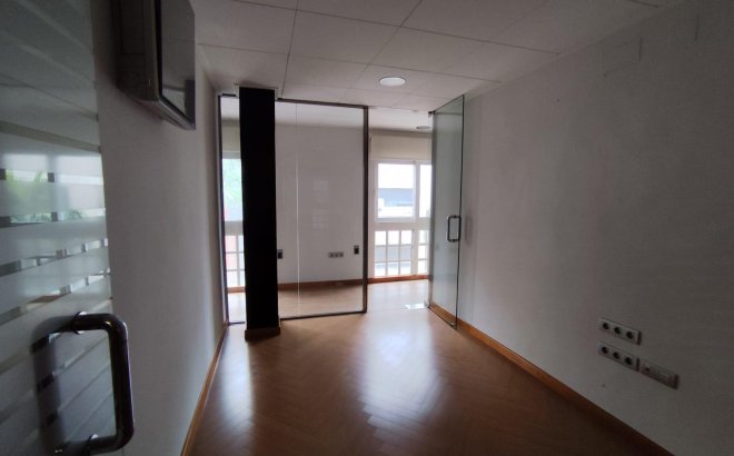 Resale - Apartment -
Torrevieja - Puerto