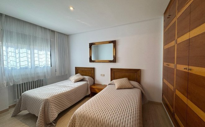 Resale - Villa -
Orihuela Costa - Altos De Campoamor