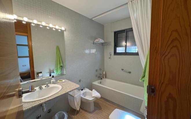 Resale - Villa -
Orihuela Costa - Altos De Campoamor