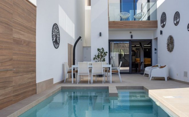 Resale - Villa -
Benijofar - Costa Blanca