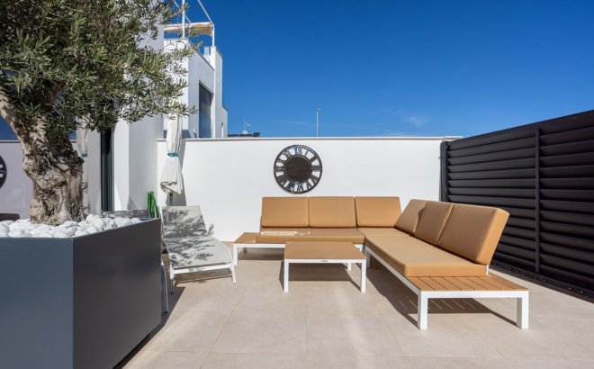 Resale - Villa -
Benijofar - Costa Blanca
