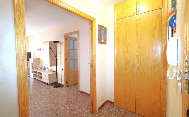 Resale - Apartment -
Torrevieja - Acequion