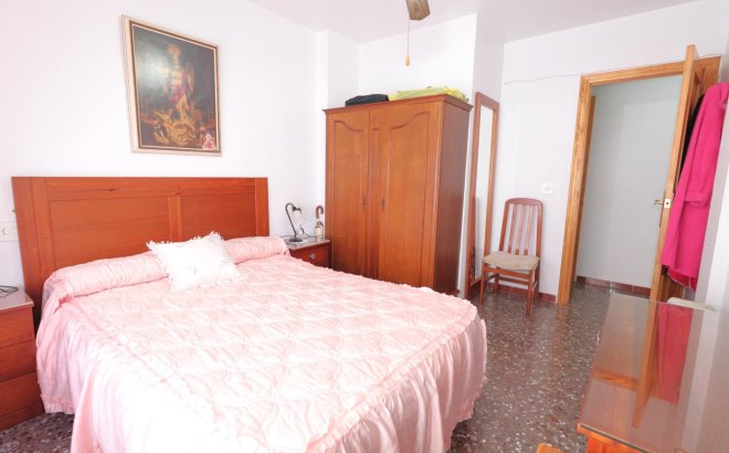 Resale - Apartment -
Torrevieja - Acequion
