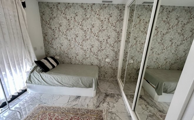 Resale - Villa -
Los Balcones - Costa Blanca