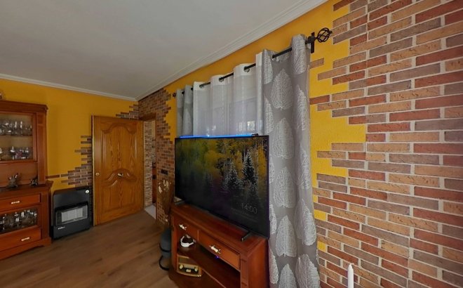 Resale - Villa -
Torrevieja - Los Balcones