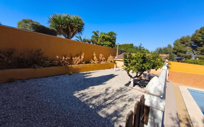 Resale - Villa -
Torrevieja - Los Balcones