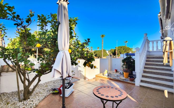 Resale - Villa -
Ciudad Quesada - Costa Blanca