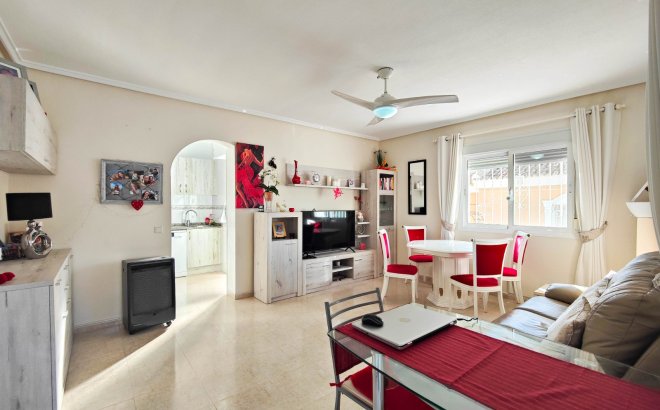 Resale - Villa -
Ciudad Quesada - Costa Blanca