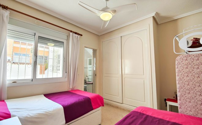 Resale - Villa -
Ciudad Quesada - Costa Blanca