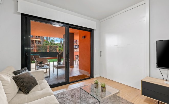 Resale - Apartment -
Orihuela Costa - Costa Blanca