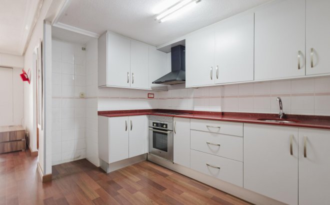 Resale - Apartment -
Torrevieja - Costa Blanca