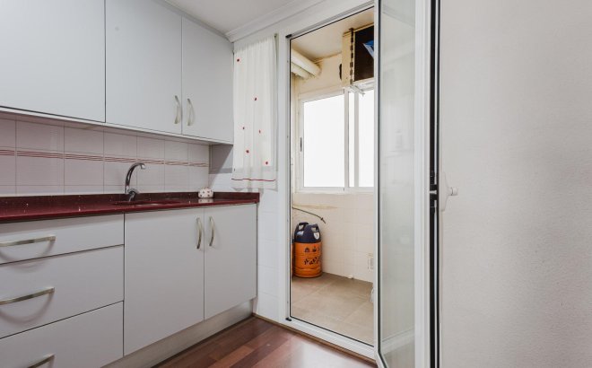 Resale - Apartment -
Torrevieja - Costa Blanca