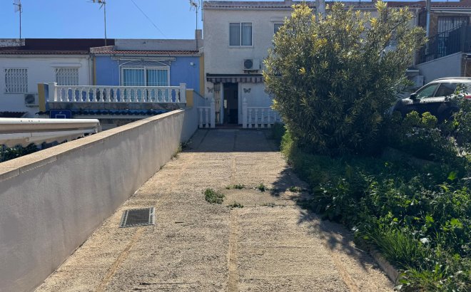 Resale - Town House -
Torrevieja - Costa Blanca