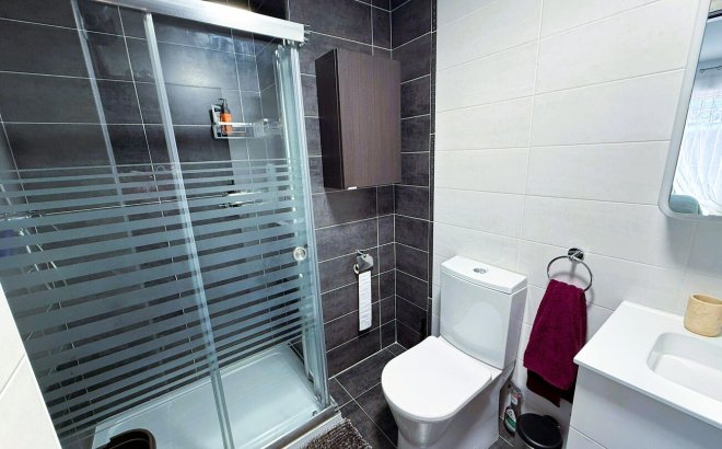 Resale - Apartment -
Orihuela Costa - Villamartín